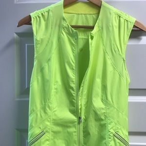 Lululemon runners vest